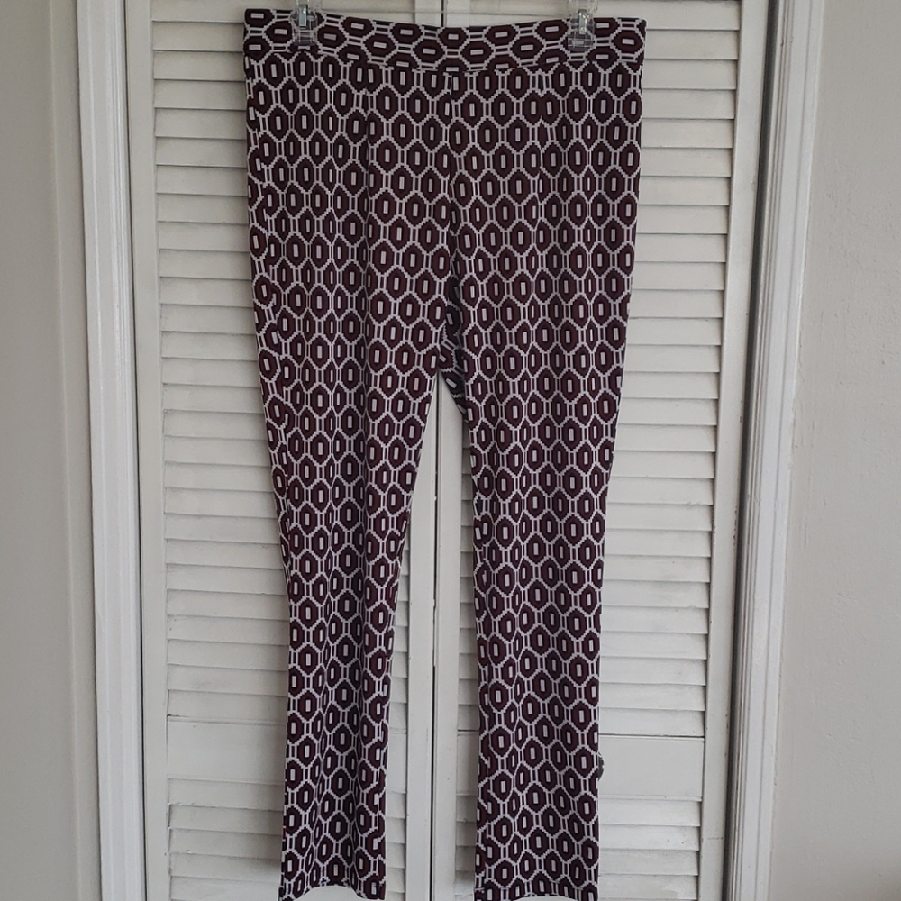 +Plus Moda Red/BlackWhite Geometric Design Pants